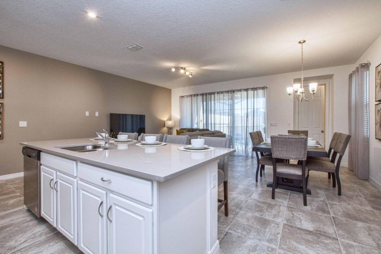 5 Bedrooms Townhome W- Splashpool - 8205Sa 奥兰多 外观 照片
